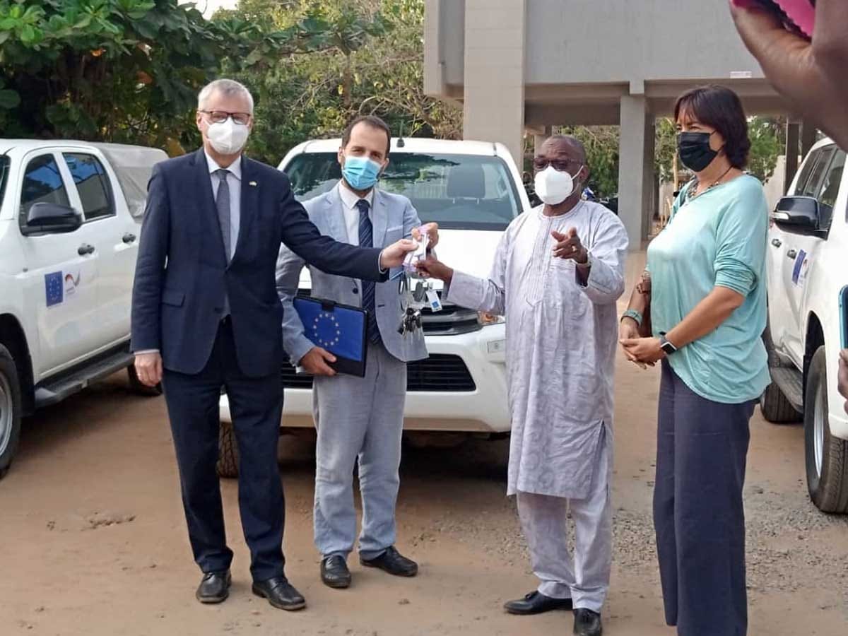 Rich results on Google's SERP when searching for 'Décentralisation'