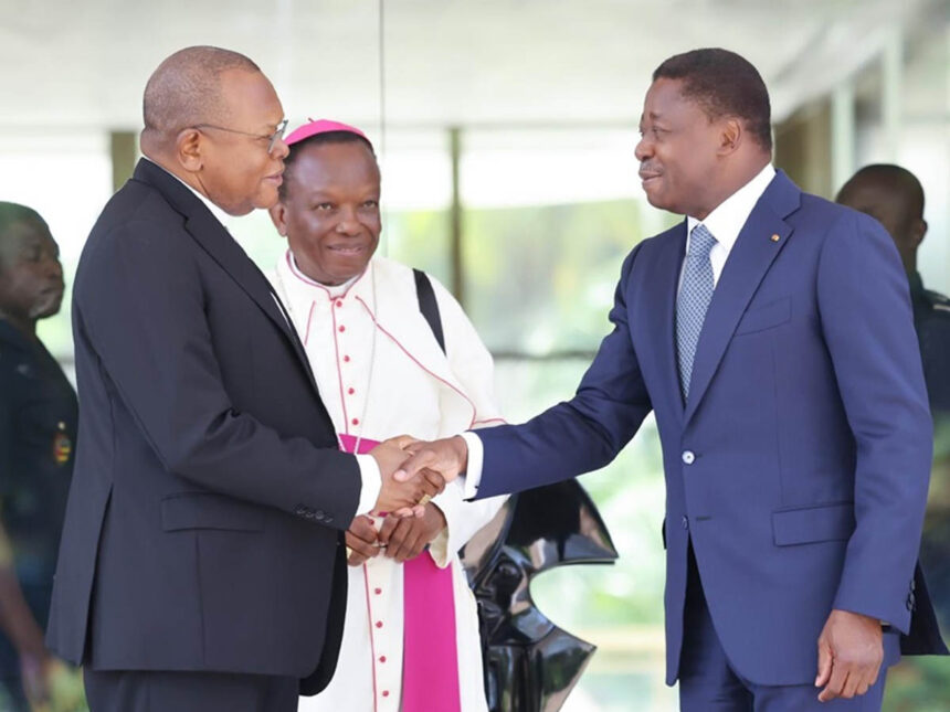 Fridolin Ambongo Besungu