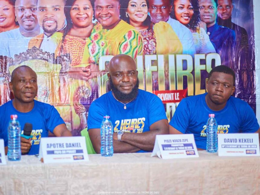 2 Heures devant le Trône