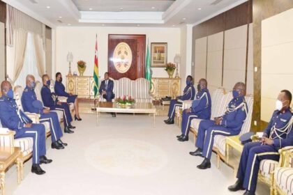 Rich results on Google's SERP when searching for 'Armée'