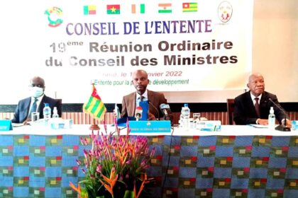 Rich results on Google's SERP when searching for 'Entente'