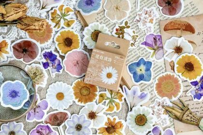 Rich results on Google's SERP when searching for 'Fournitures'