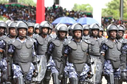 Rich results on Google's SERP when searching for 'Police'