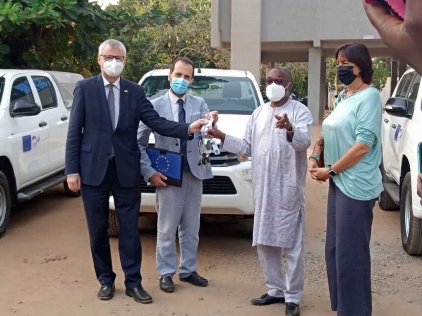 Rich results on Google's SERP when searching for 'Décentralisation'