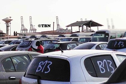 Rich results on Google's SERP when searching for 'Véhicules'