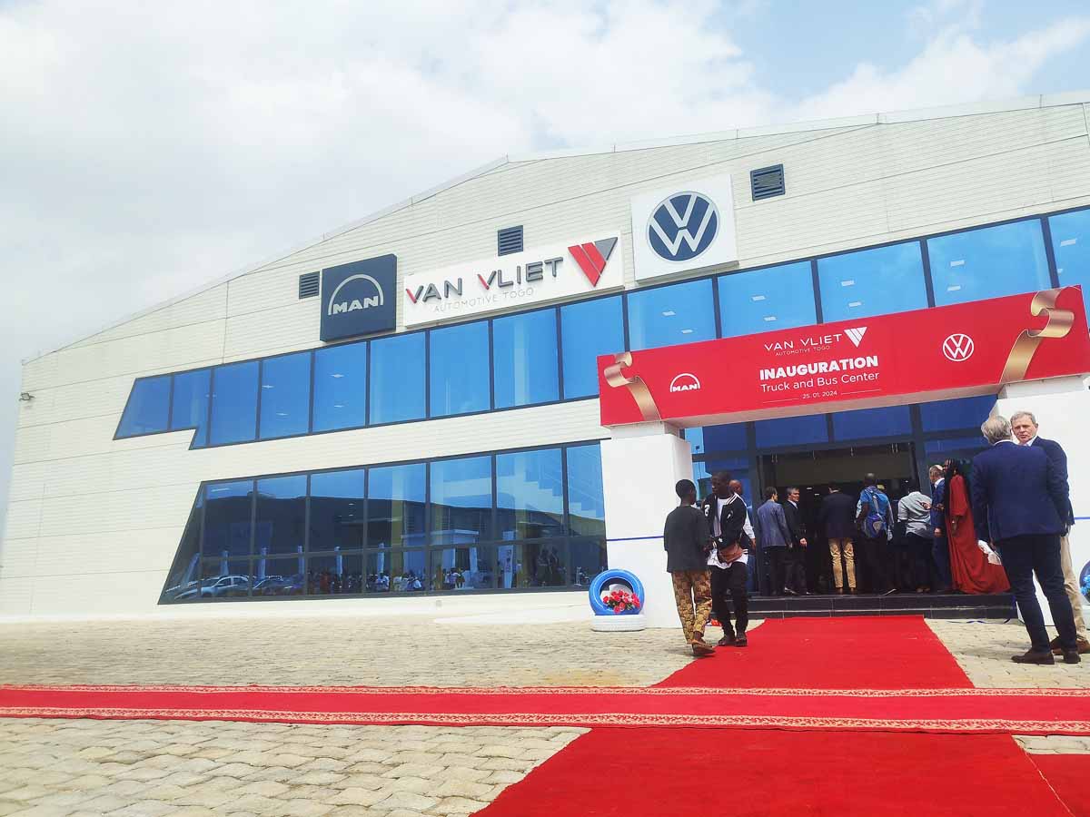 VAN VLIET AUTOMOTIVE