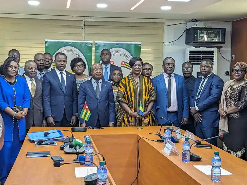 Le Togo et le Gabon
