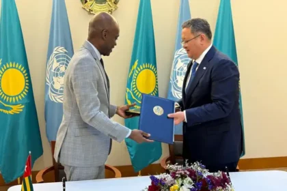 le Togo et le Kazakhstan