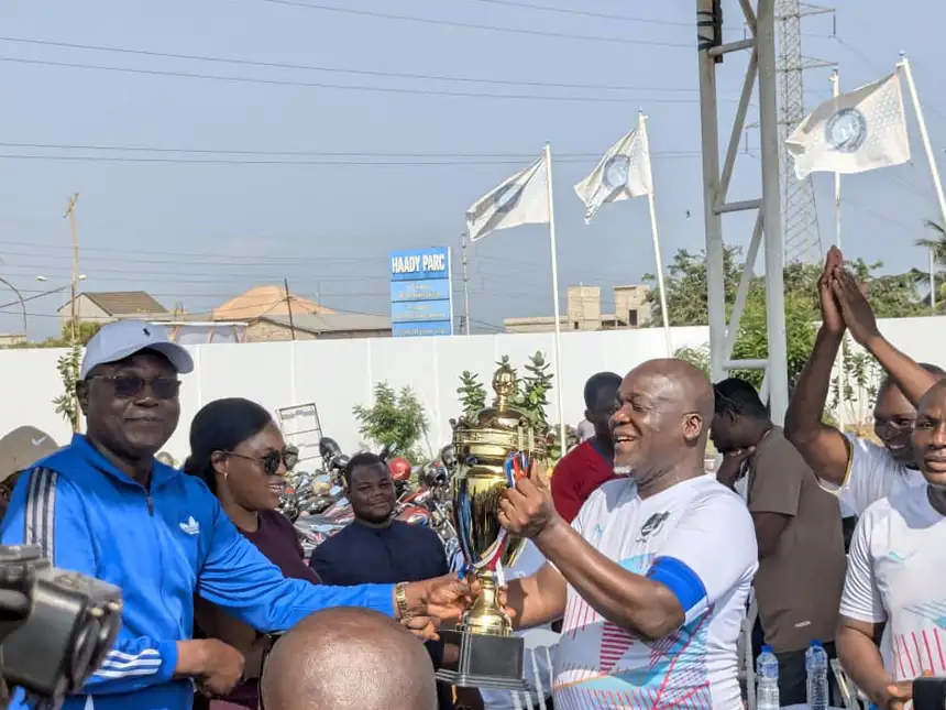 la paix et la solidarité