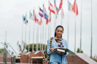 Bourses d'études en Inde