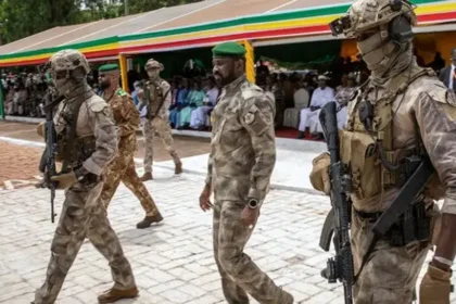 tentative de renversement