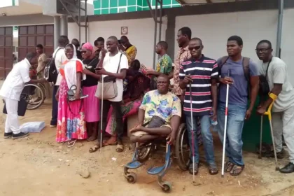 personnes handicapées diplômées